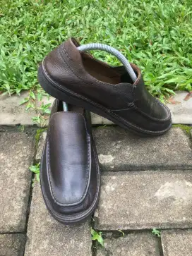 Sepatu Second Original Kulit Coklat Tua Crocodile