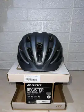 Helm gowes GIRO REGISTER