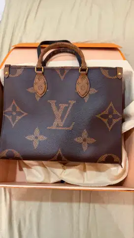 LOUIS VUITTON on the go ( tas LV )