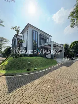 Dijual Rumah Hook 2,5 Lantai Cluster Costarica Delatinos Bsd Tangerang