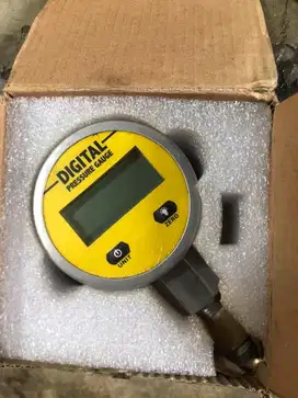 Pressure gauge digital