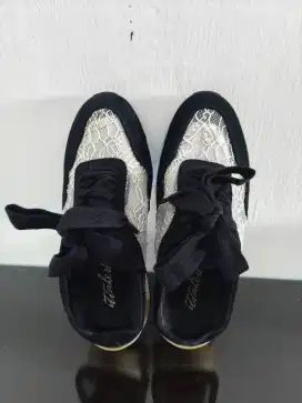 RARE ITTAHERL REIN PANDA size 38