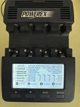 Powerex MH-C9000 Baterry Charger