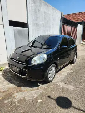 Nissan march 1.2 2011 gesit irit