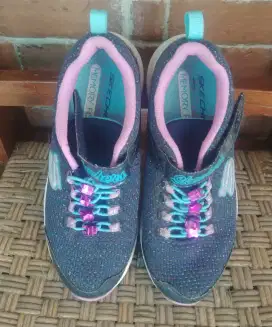 Sepatu Anak Skechers AirColled SN 302019L(Size 33)