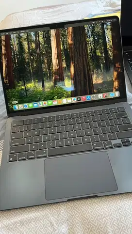 Macbook Air M2 8/512