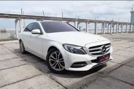 2015 Mercedes Benz C200 Avantgarde