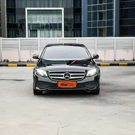 MERCEDES BENZ E250 AVANTGARDE (w213) Facelift AT 2017 Black On Black