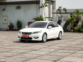 Honda Accord 2.4 vtil AT 2013