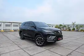 2021 Toyota Fortuner VRZ GR 2.4 Diesel