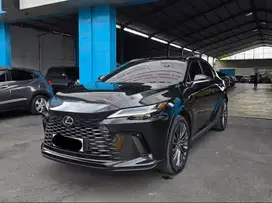 (ODO 7 RIBUAN) Lexus RX 350h Hybrid Luxury AT Matic 2023
