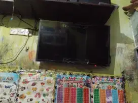 Samsung 32 inc lcd pecah