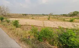 DI JUAL TANAH KOSONG DI JALAN RAYA MANGU KEC: NOGOSARI KAB: BOYOLALI