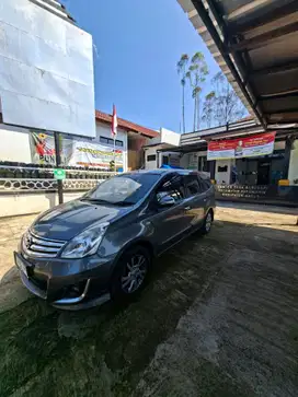 Nissan Grand livina 2013 Bensin