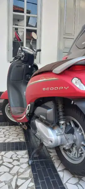Scoopy Stylish 2023 Lengkap Mesin dan Body Masih Bagus