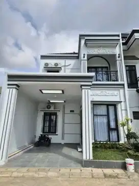 Tukang bangunan serba bisa