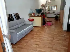 Di jual rumah semi furnish dekat stt telkom dan pintu tol buah batu