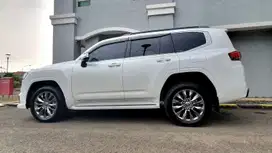 Km.1rb Perak Toyota Land Cruiser VXR TSS 2023 Diesel