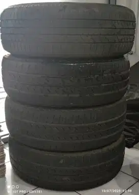 4 Psc Ban Bekas