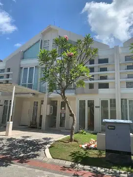 DISEWAKAN Rumah Zimbali Costa Pakuwon city
