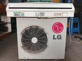 AC split merk LG 1/2 PK dingin bagus bergaransi