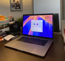 Macbook PRO i7 16gb Touchbar 512gb Dual VGA 2018 SSD intel TT APPLE