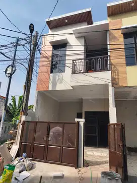 Dijual Rumah 2 Lantai Keren di Pondok Ungu Permai Sk V