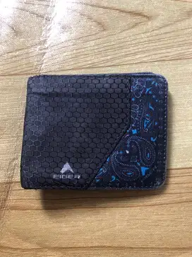 Dompet eiger ori