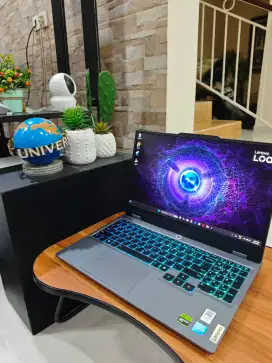 Laptop Lenovo LOQ 15IRX9 RTX4050 I5 13450HX x rog msi nitro