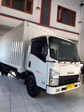 Isuzu Elf NMR71 L Box