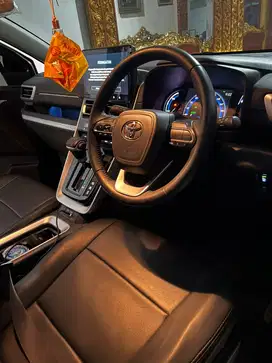 Toyota Kijang Innova 2023 Hybrid
