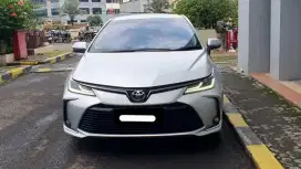 Toyota corolla altis v 2020 silver cash kredit proses bisa
