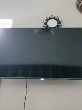 Tv TCL 40inch like new