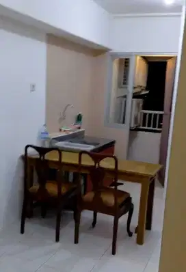 Lantai rendah JUAL Apartemen Harvard 2BR,SemiFurnish Educity-Surabaya