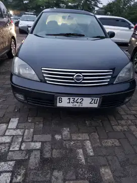 Mobil Siap Pakai Terawat Rapi Siap Jalan Keluar Kota