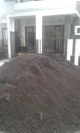 Pasir Lumajang dan pasir pasuruan material alam bahan bangunan