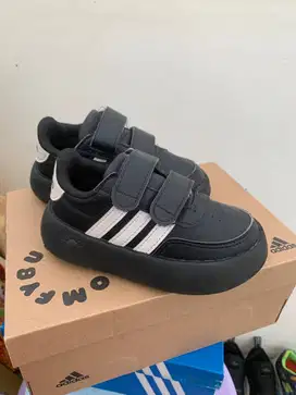 jual sepatu adidas anak ori preloved