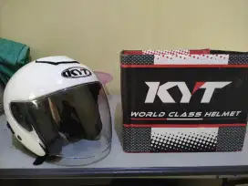 Helm KYT Kyoto R Size L