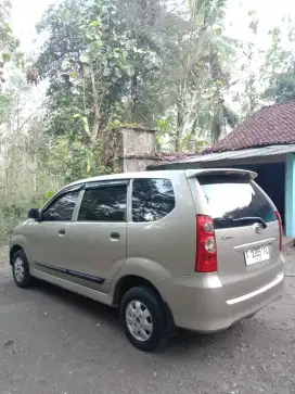 Xenia LI MT 2004 Istimewa