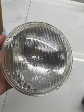 Lampu depan mobil seal beam kyoto