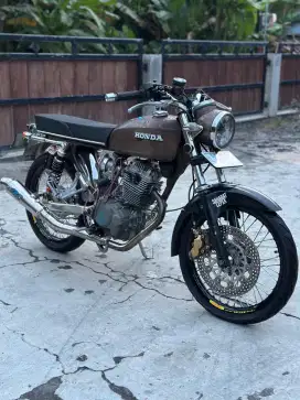 Honda CB basic tiger
