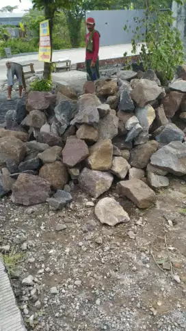 Sedia material dan jasa bangun kos kosan