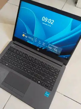 Dijual laptop HP intel i3 gen 13 grnsi on 2tahun Lagi Siap pakai Mulus