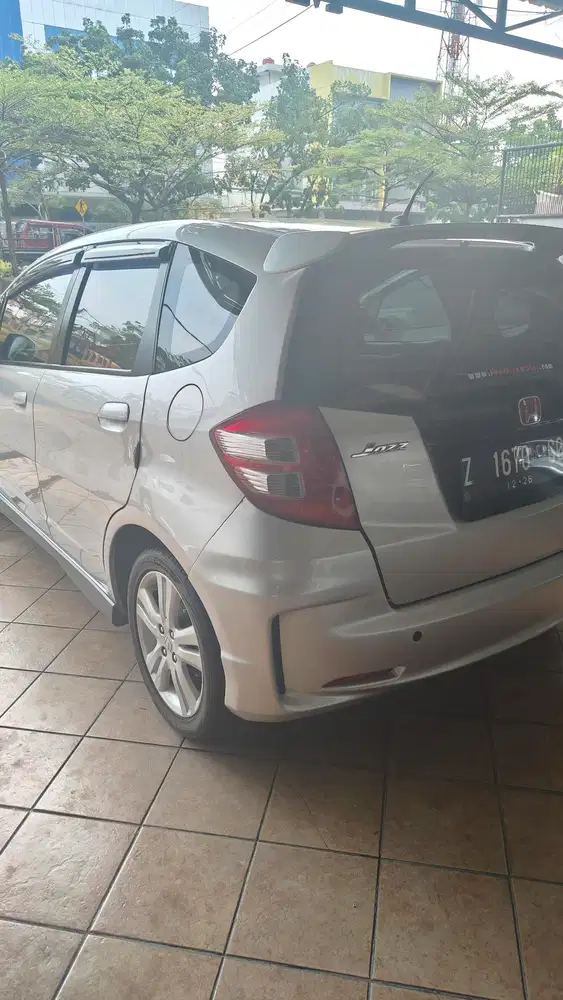 Honda Jazz RS AT  2011
