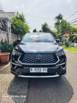 Innova zenix Q hybrid tss modelista 2023