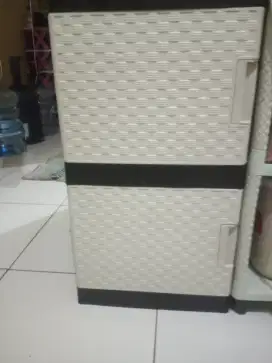 Lemari plastik 5 susun