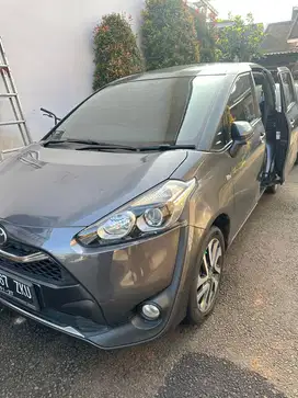 Toyota Sienta 2021 Bensin