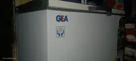 Freezer Box Gea 330L