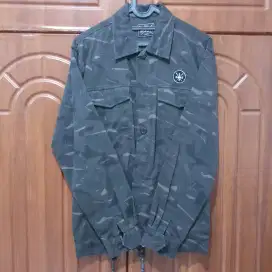 Kemeja Jaket Pria BGSR ARMY SIZE M motif keren