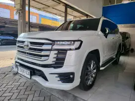 Land Cruiser 300 VXR NIK 2022 KM 17Rb